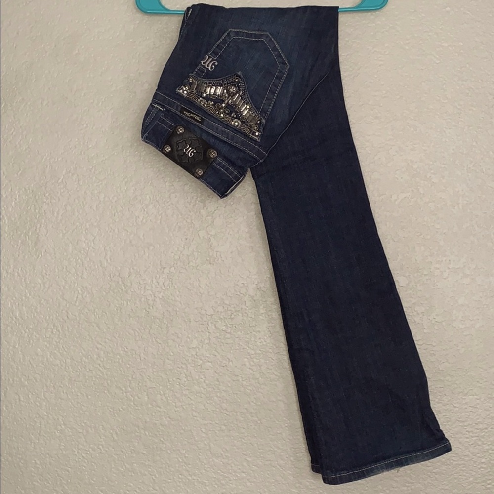 ✨3 for $30✨ Miss Me Low rise jeans
